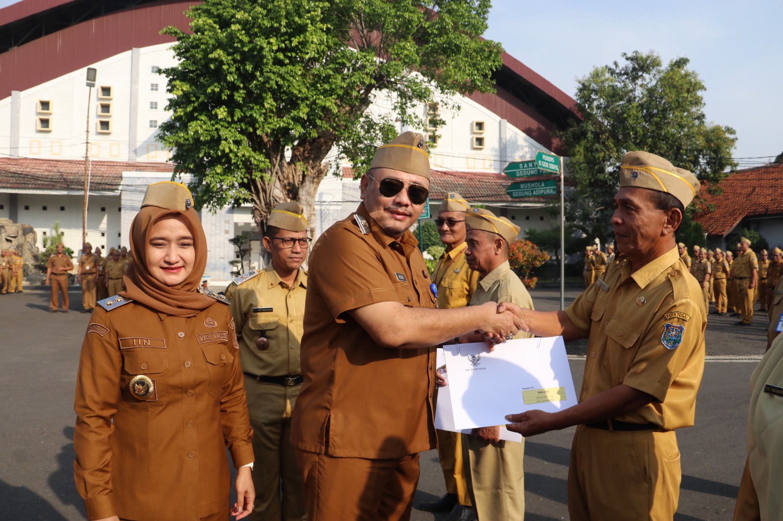 Pimpin Apel Bersama, Wali Kota Tegal Ajak Perangkat Daerah Semarakan Bulan Kemerdekaan