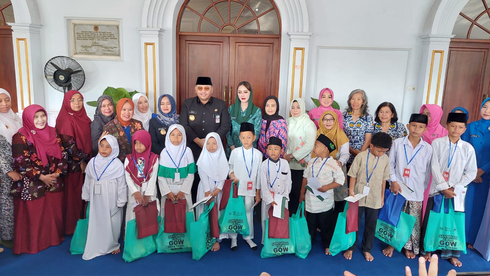 GOW dan Pemkot Tegal Hadirkan Senyum Muharram untuk 100 Anak Yatim dan Duafa 