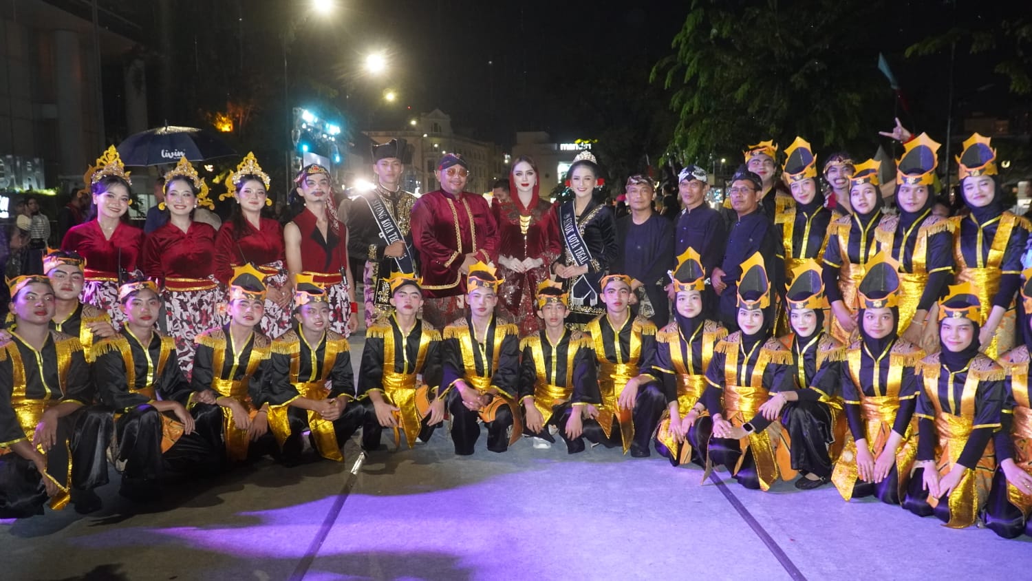 Kota Tegal Tampilkan Tari Geol pada Karnaval Budaya Nusantara APEKSI XVIII di Medan